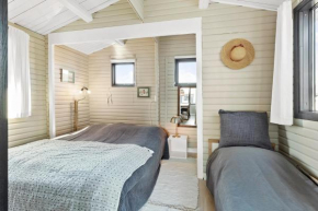 Charmantes Ferienhaus direkt am Ostseestrand Otterup